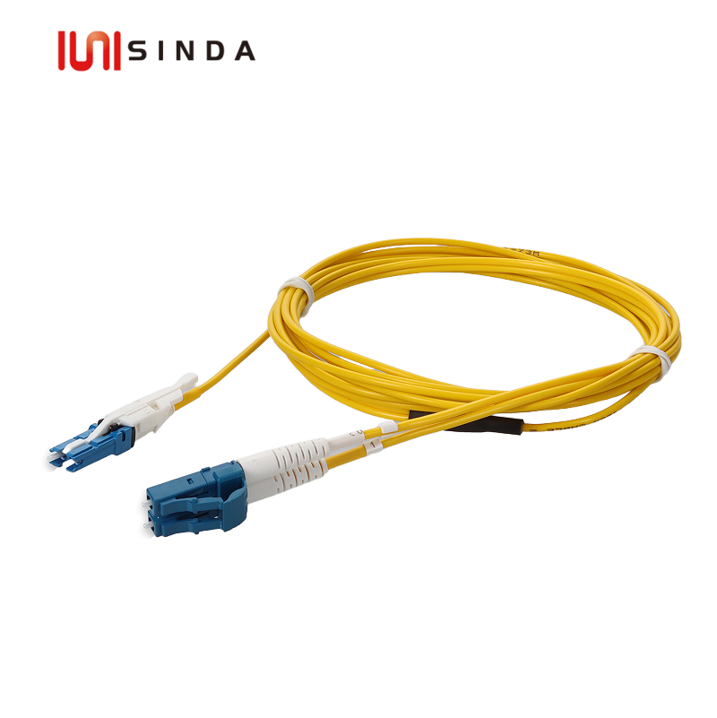 Cable de conexión de fibra óptica CS a LC 3M amarillo OS2 dúplex LSZH SMF